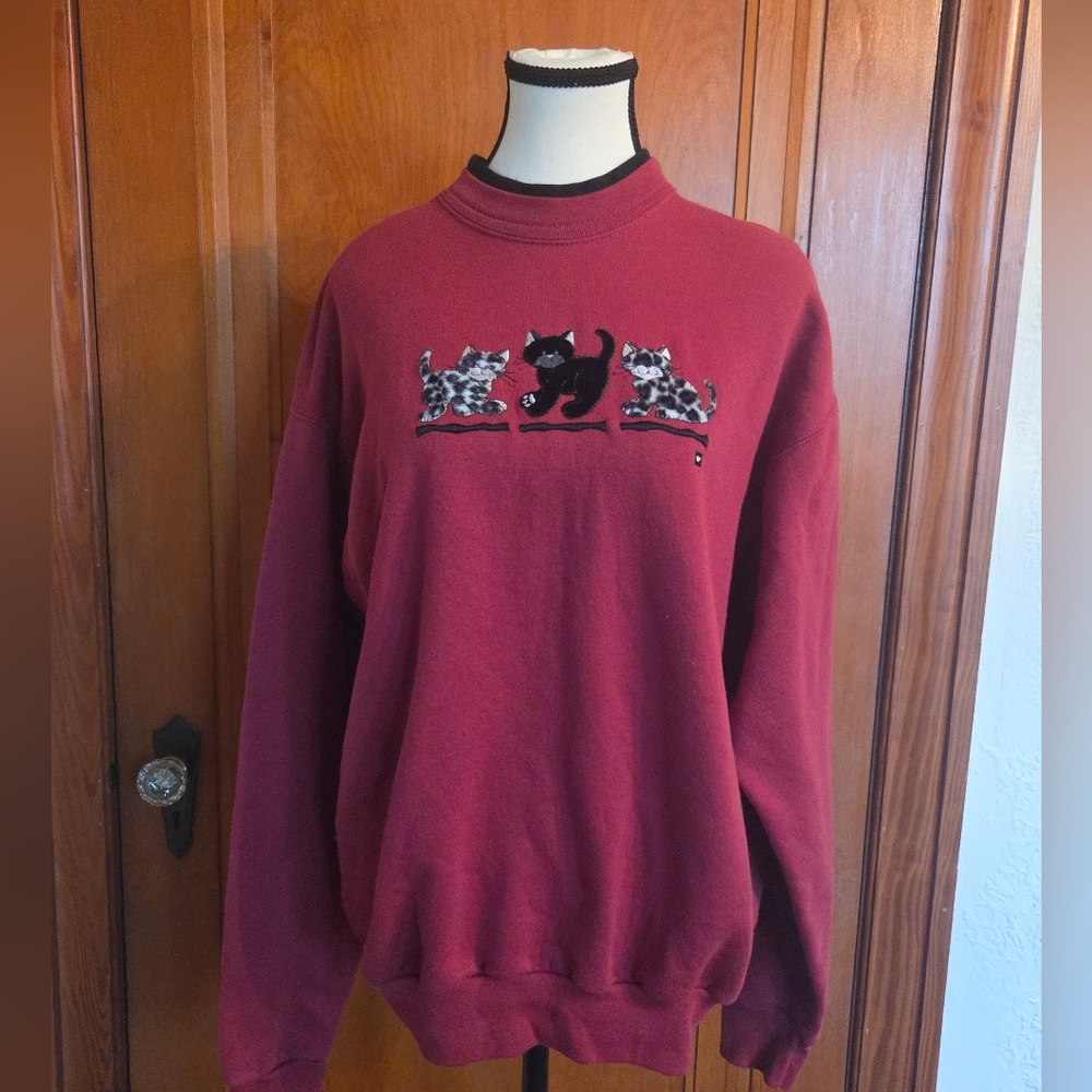 Burgundy Crewneck Sweater with Cat Embroidery